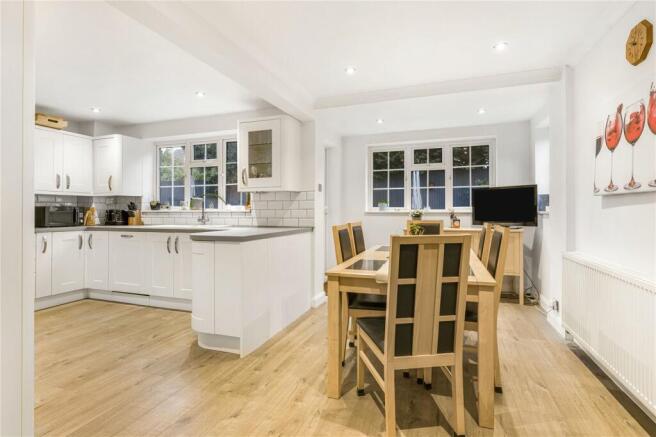 Kitchen/Breakfast