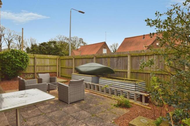 4 bed Semi-Detached for sale Image 10