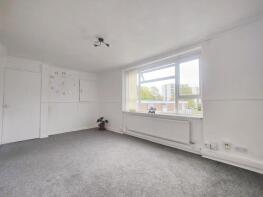 245, Meadow Avenue, West Bromwich B71 3EW