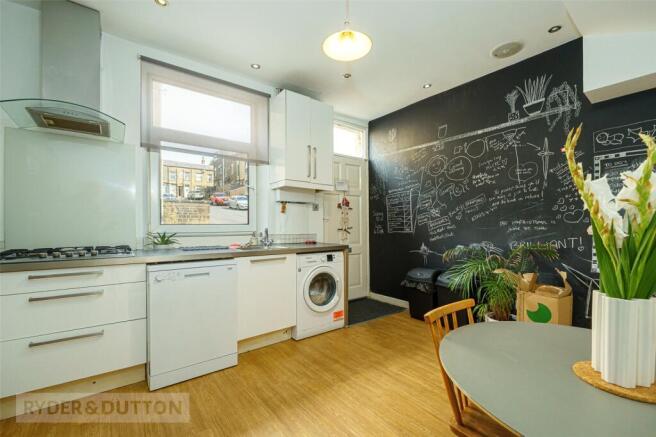 3 bed Terraced for sale Image 4