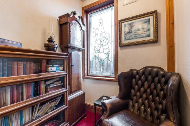 Landing reading area