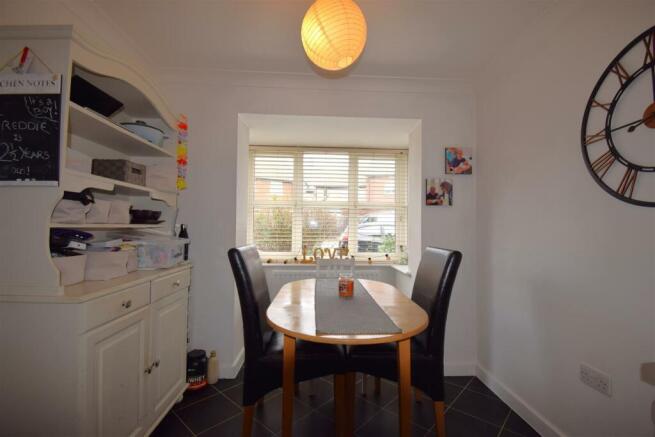 Dining area.JPG