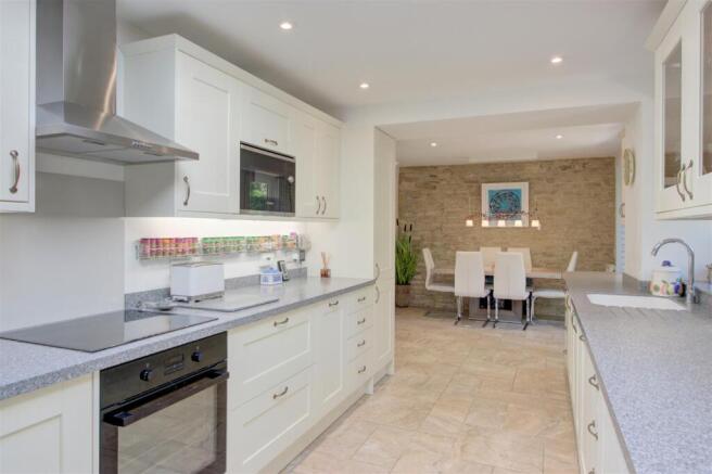 Kitchen/dining room
