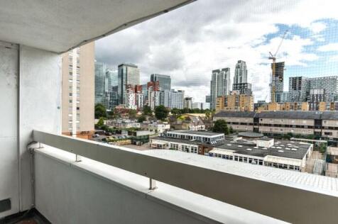 Knighthead Point, London, E14