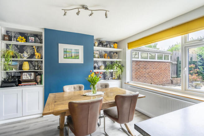 3 bed Semi-Detached for sale Image 4