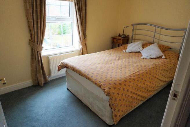 Bedroom 2.1
