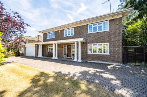 Hillsborough Park, Camberley, Surrey, GU15