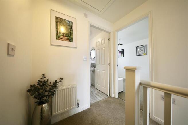 2 bed Semi-Detached for sale Image 10