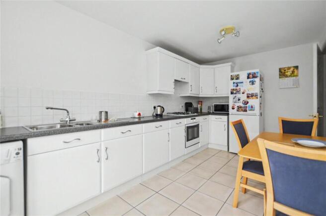 4 bed Detached for sale Image 12