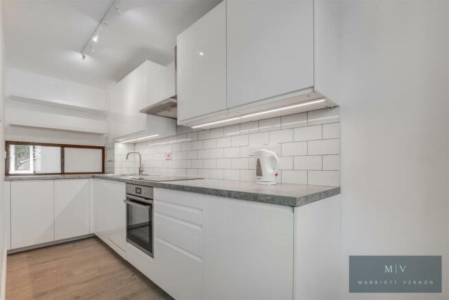 Anselm Close 4 MV-6.jpg