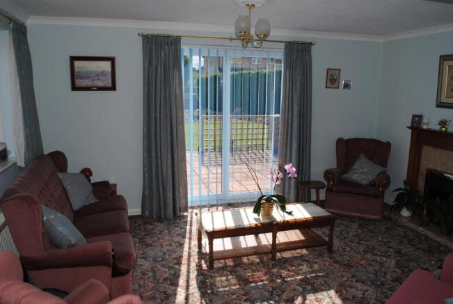 Photo 3