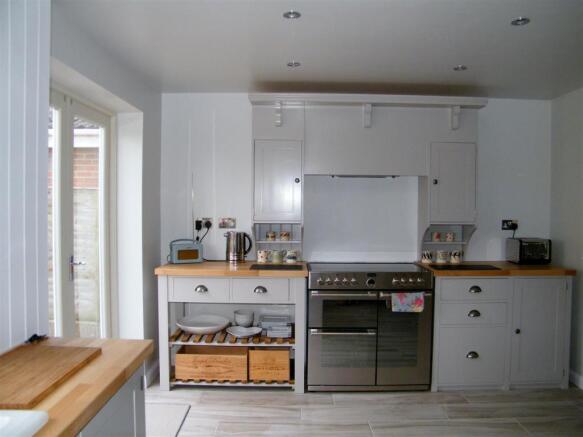 Kitchen/Breakfast Ro