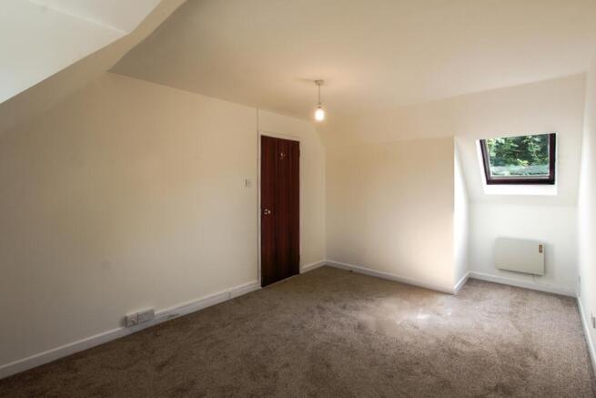 Bedroom 1a