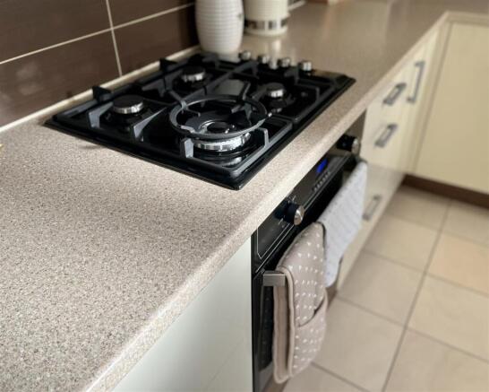 2 bed Terraced for sale Image 7