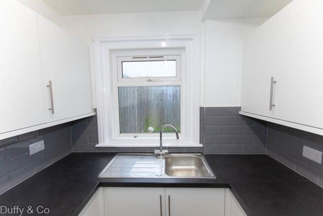 19-21 BR (2 of 10).jpg