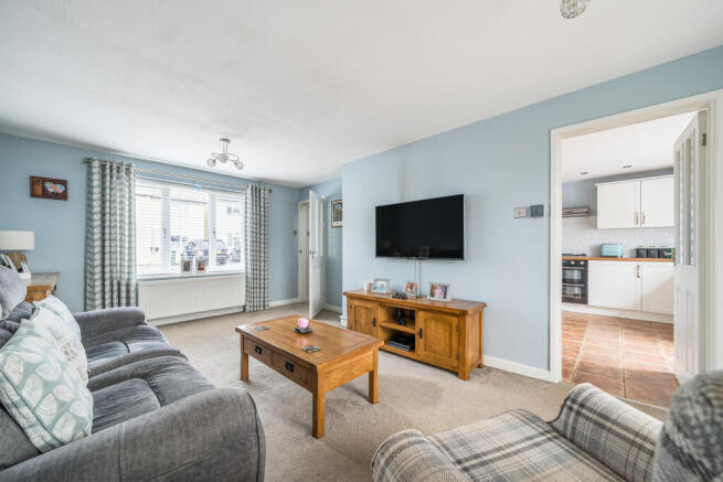 1298325196836f127f0211arw1