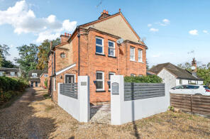 6a, Fleet Road, Fleet GU51 4QG