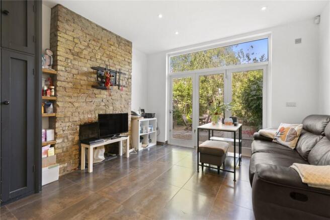 Kitchen/Reception