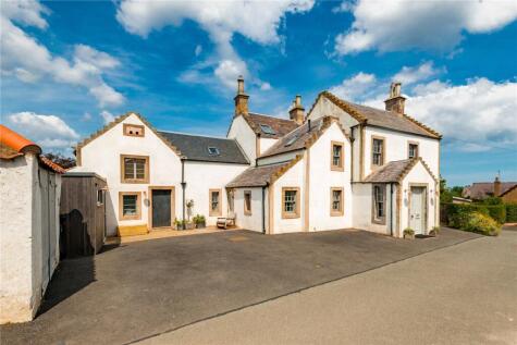 Primrose Hill, 2 Crofts Road, Cockburnspath, Scottish Borders, TD13 5YB