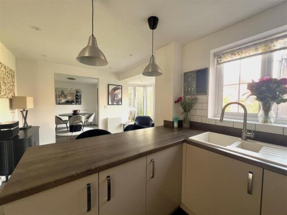 kitchen2.JPG