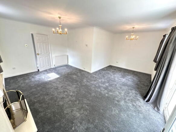 3 bed Detached Bungalow for sale Image 6