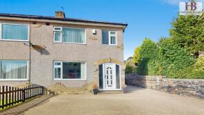 37, Back Clough, Northowram, Halifax HX3 7HH