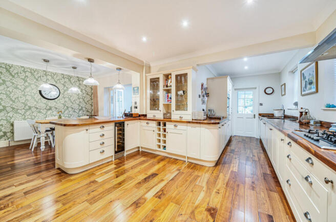 1369219-25-68efc0...