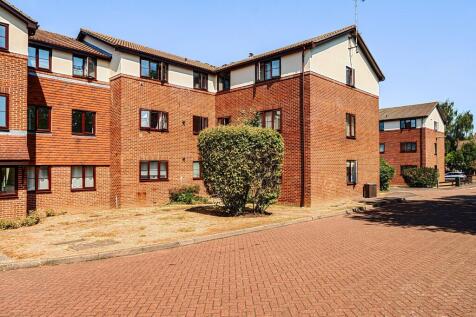 Yeomanry Close, Epsom, KT17