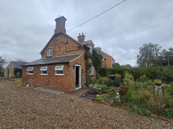 The Cottage, Swarby, Sleaford, Lincolnshire, NG34 8TQ photo 4