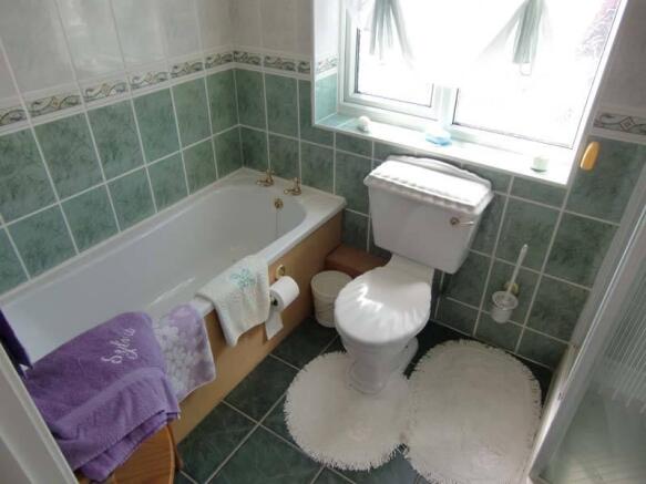 First Floor Bathroom