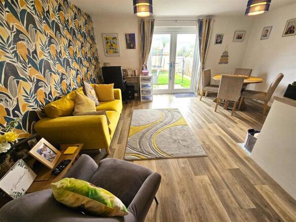 Dining Living Area.jpg