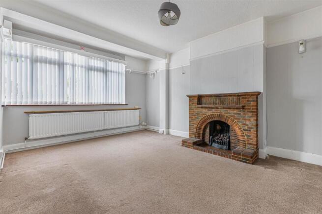 Shepherds Lane, Dartford, Kent photo 4