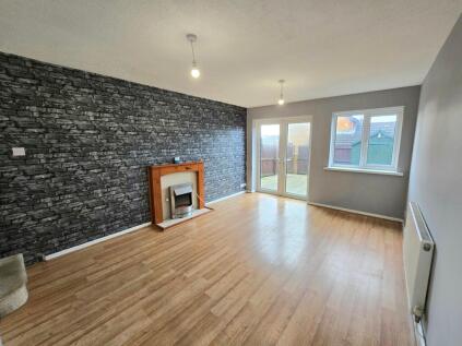 Robins Hill, Brackla, CF31