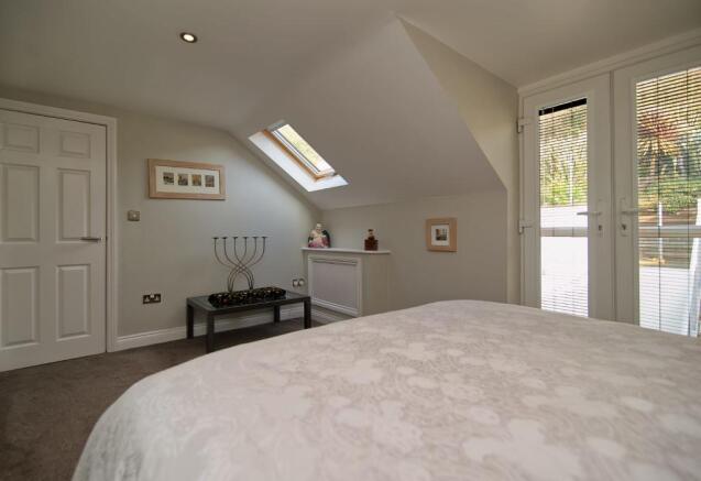 Providence Lane Bed 2.1