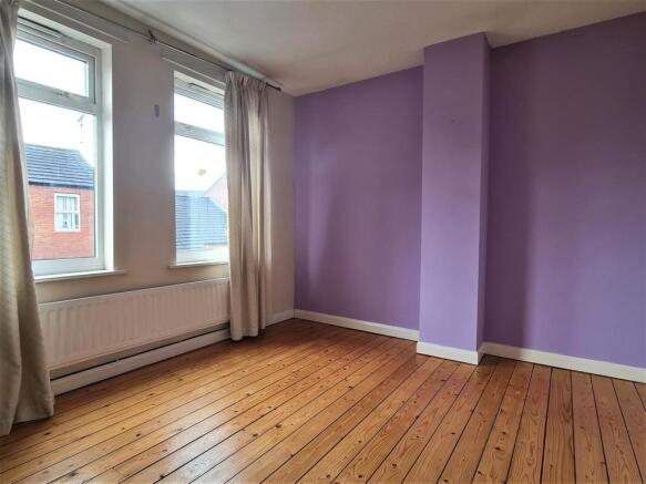 BEDROOM 2