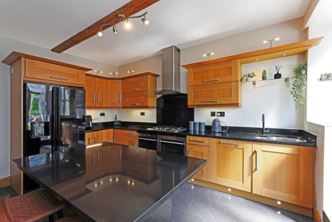 5 bed Character Property for sale Image 7
