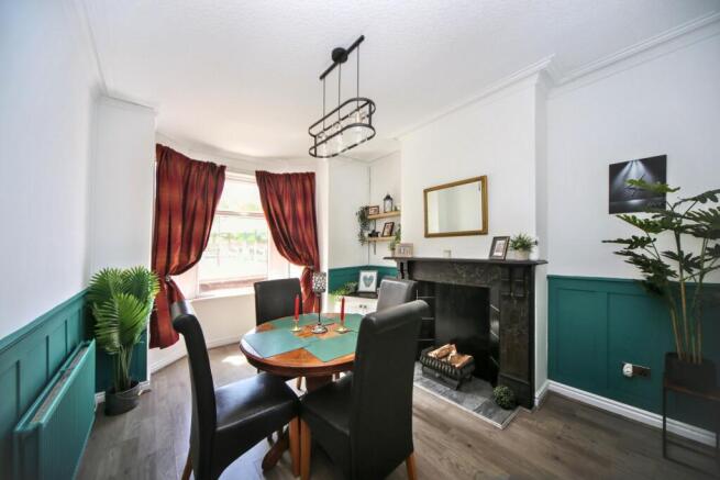 3 bed Terraced for sale Image 4