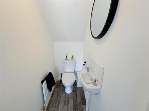 Cloakroom/WC