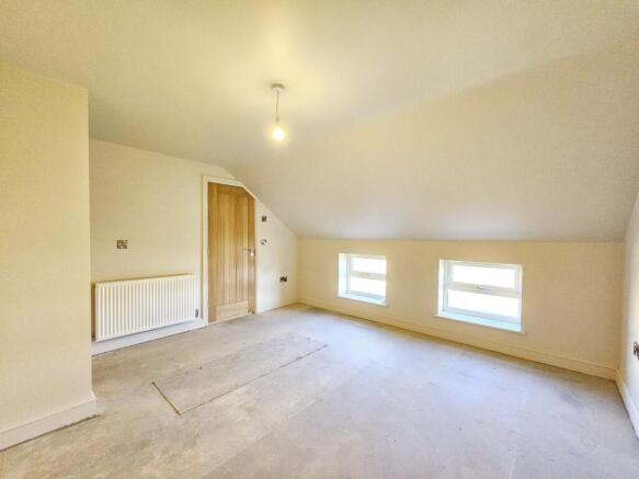 3 bed House for sale Image 9