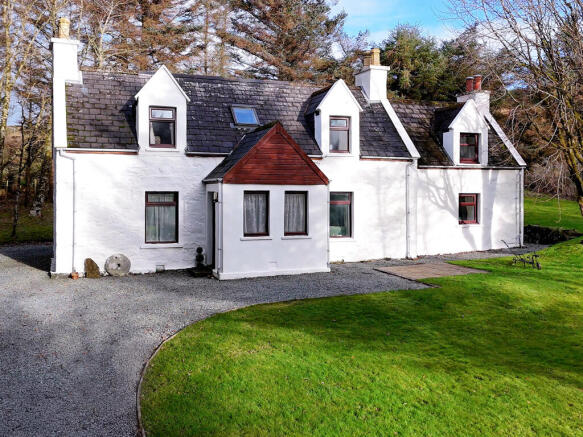 Staffin Caravan & Camping Site with Self Catering Accomodation, Clachan, Staffin, Isle of Skye, IV51 9JX photo 4