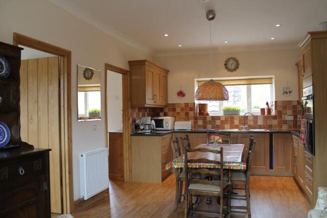 Living Room/Kitchen