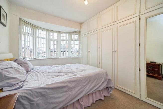 3 bed Semi-Detached for sale Image 11
