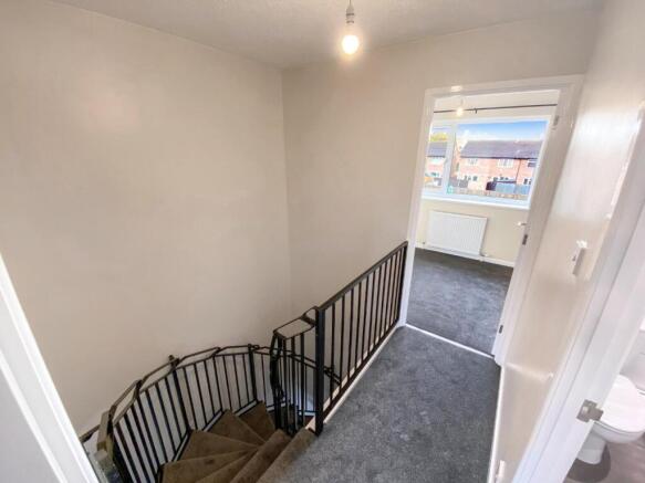 Stairs & Landng