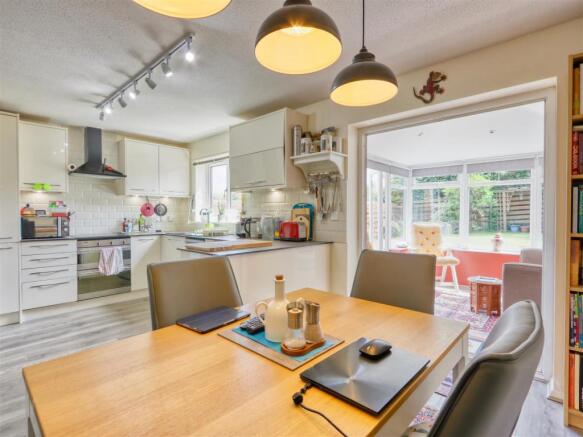 Kitchen diner