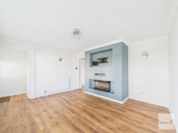 Radburn Court, Stapleford photo 4