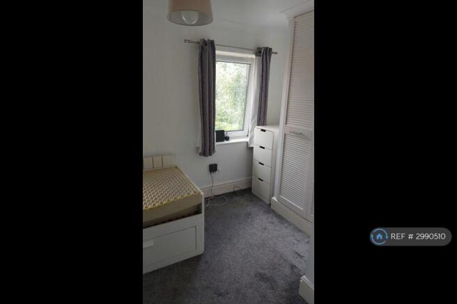 2 bed Terraced to rent Image 10