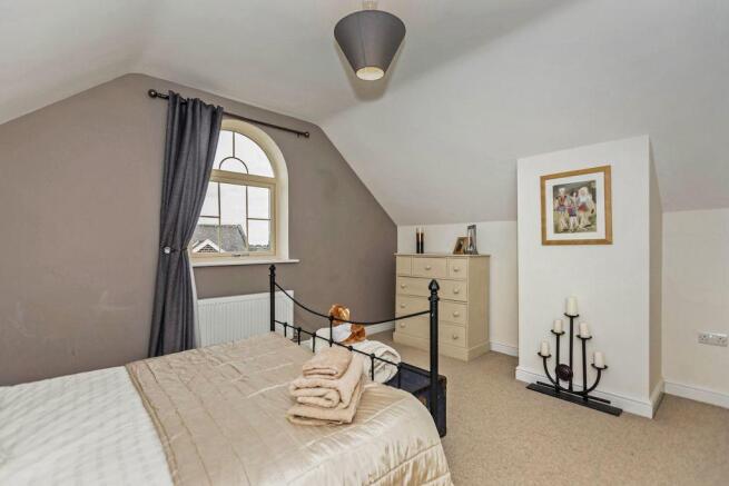 Bedroom 5 (Double with Ensuite)