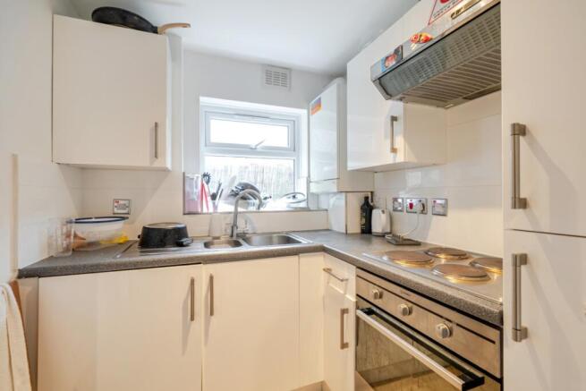 1432104-6-69cce54...