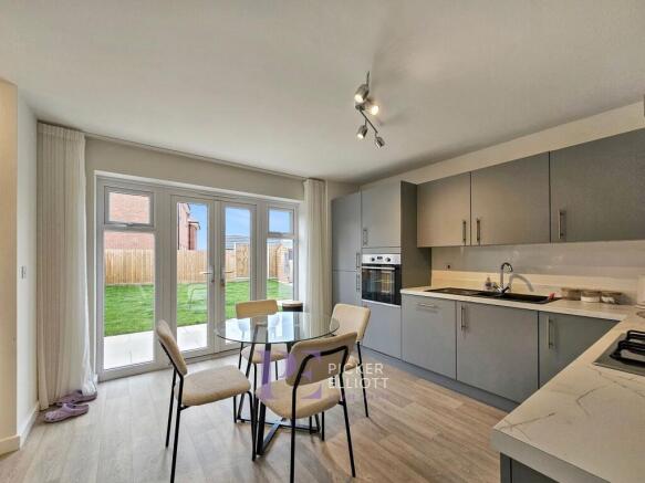 Skylark Road, Hinckley, LE10 photo 4