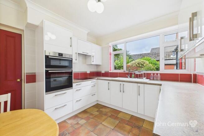 CAM05058G0-PR0175...